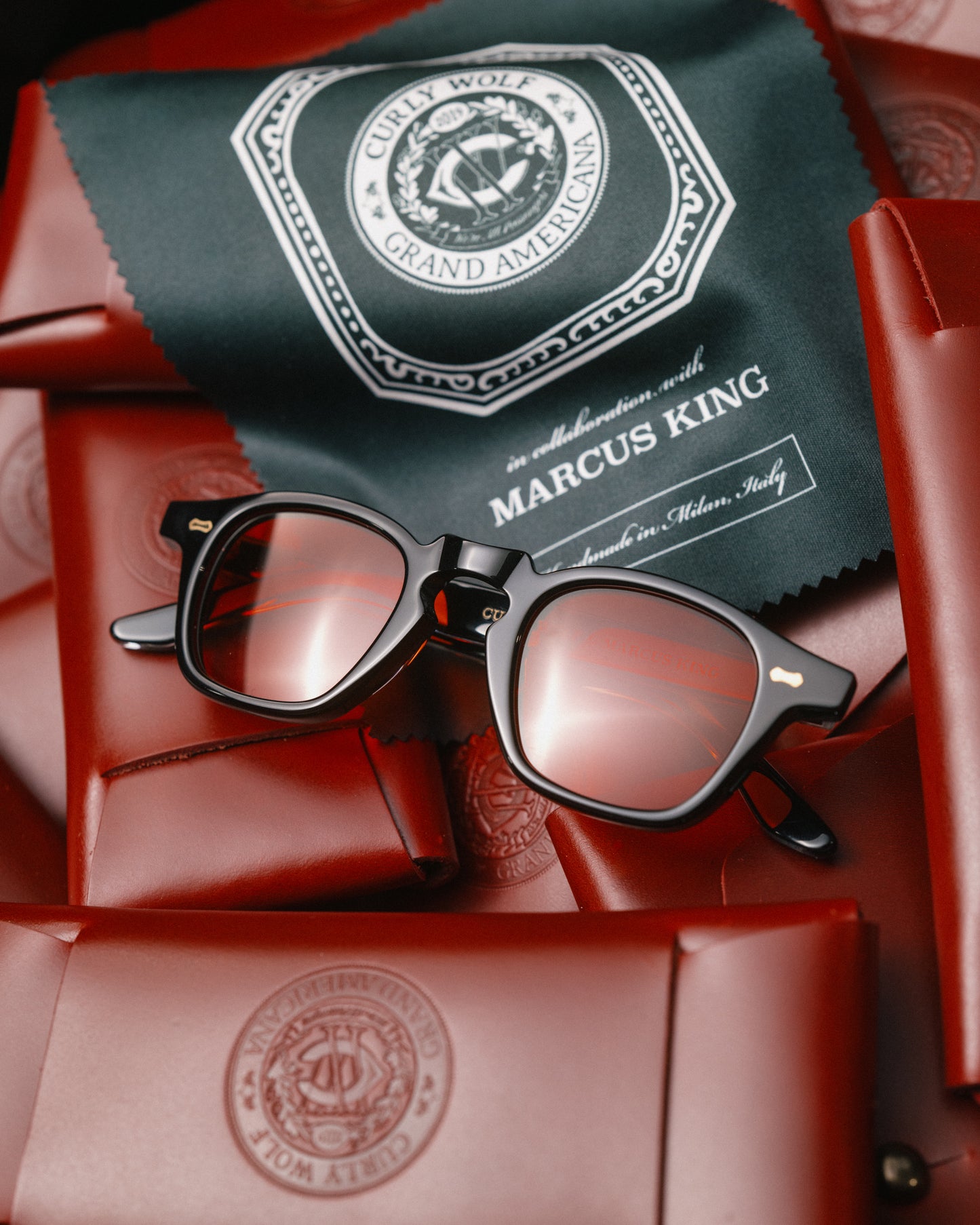 CURLY WOLF & MARCUS KING SUNGLASSES